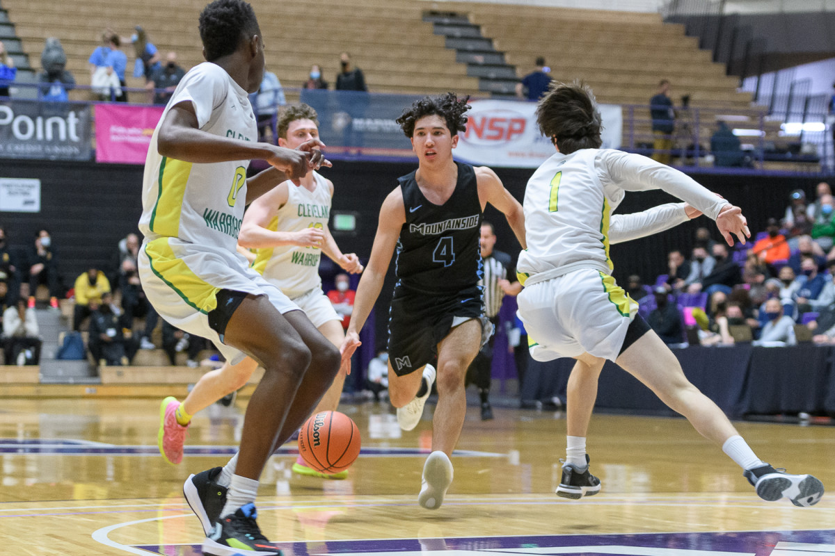Mountainside Cleveland boys basketball Ken Waz 15